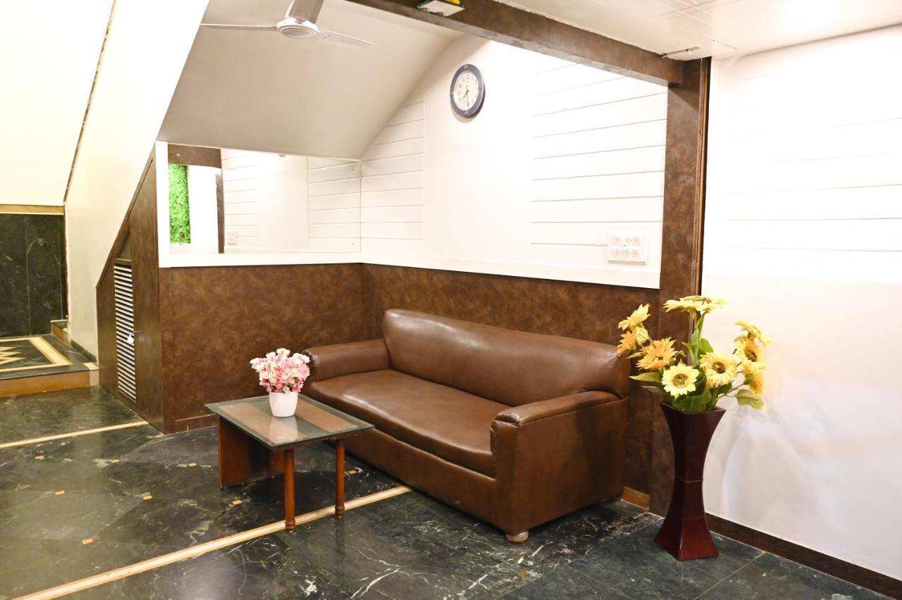 Hotel Sagar Kalyān Esterno foto