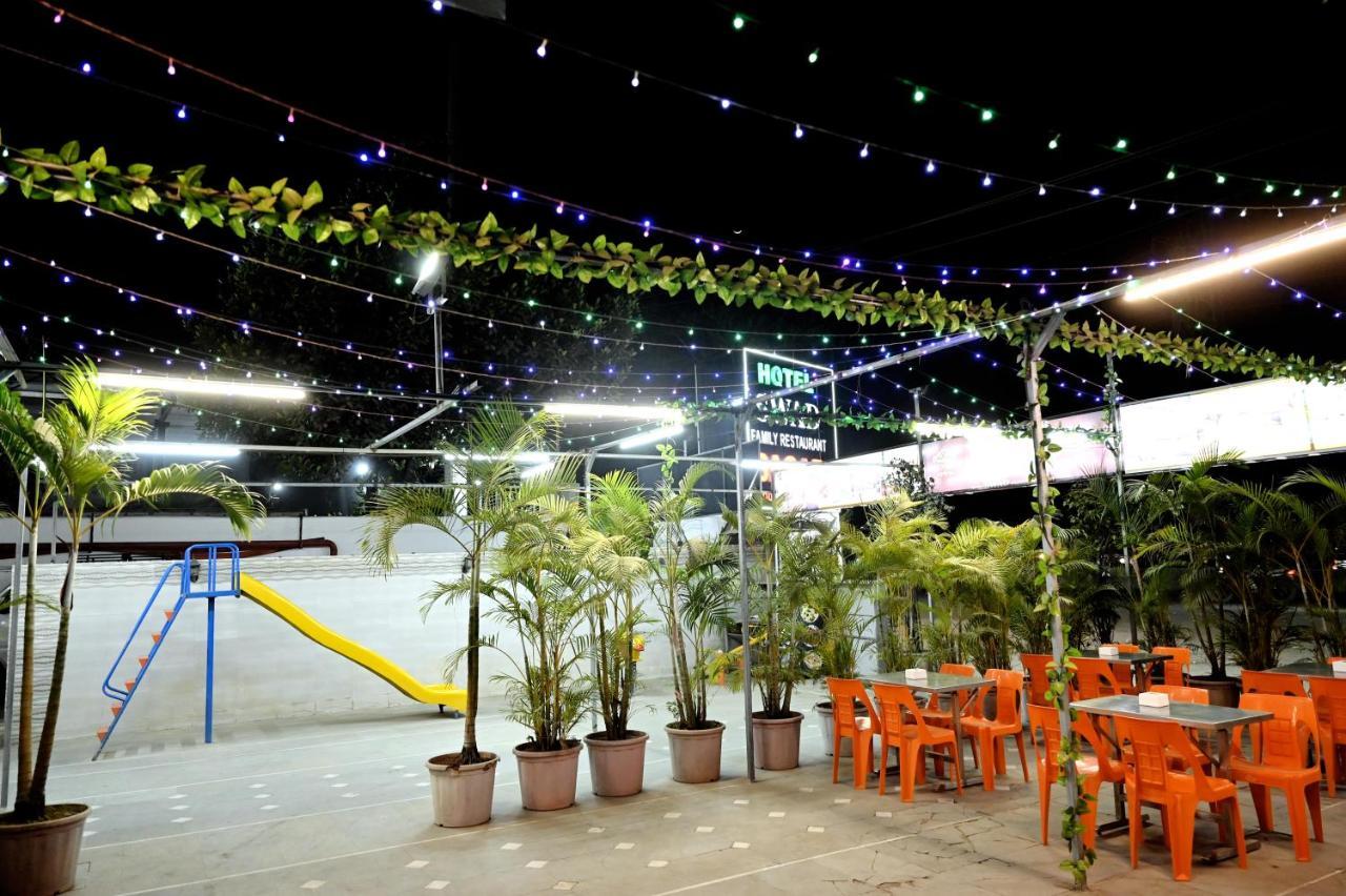 Hotel Sagar Kalyān Esterno foto