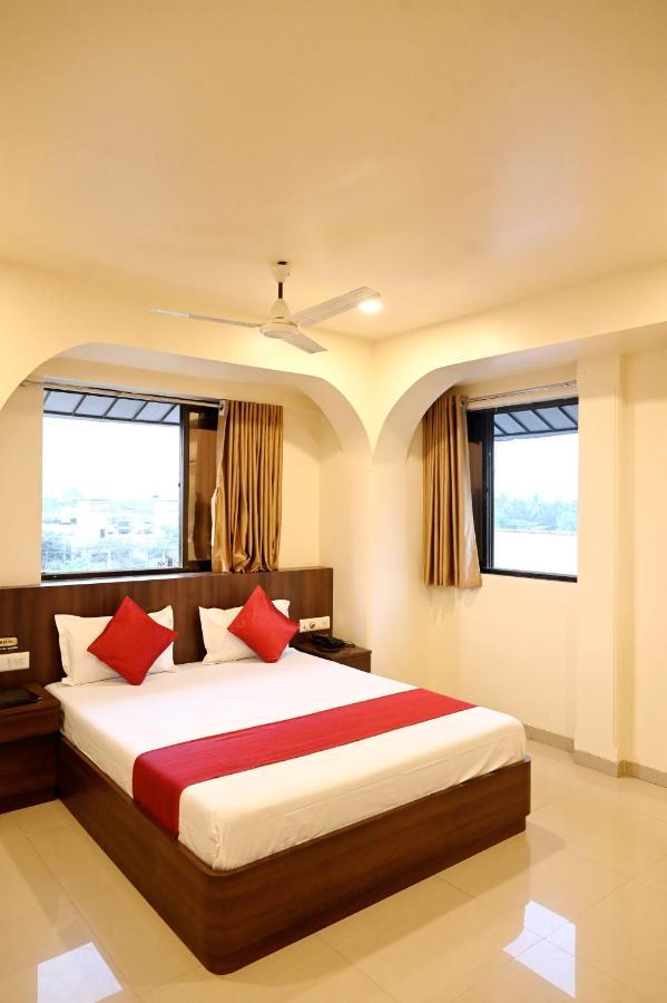 Hotel Sagar Kalyān Esterno foto