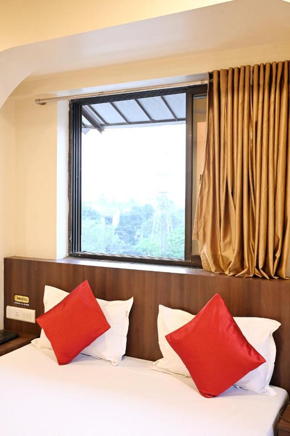 Hotel Sagar Kalyān Esterno foto