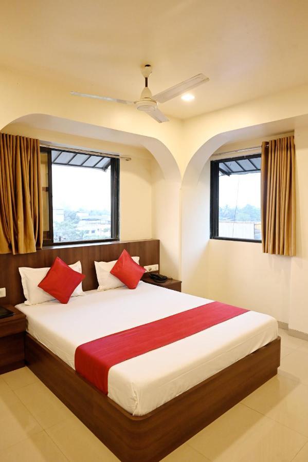 Hotel Sagar Kalyān Esterno foto